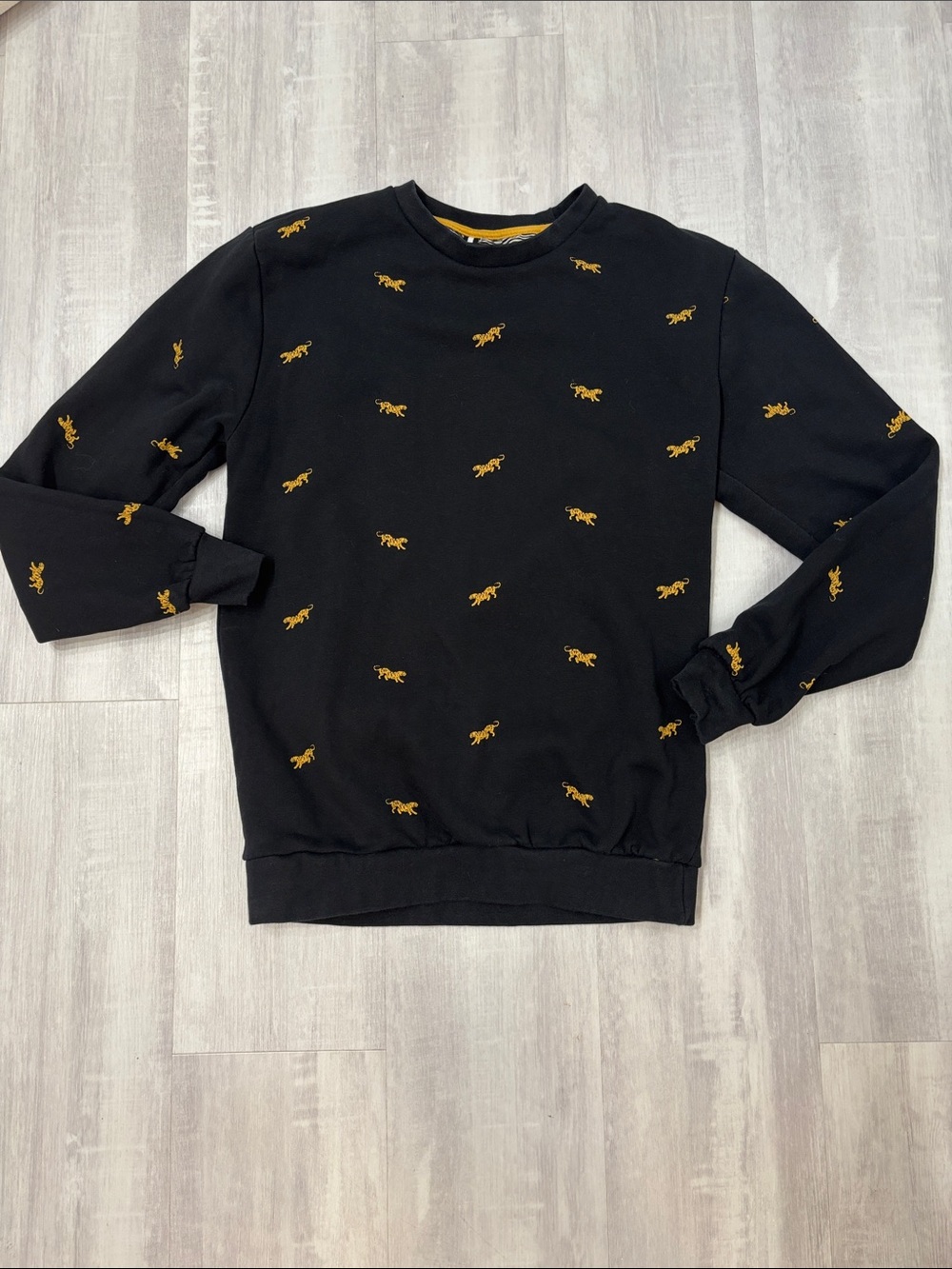 Denim & Flower Black Crewneck Sweater with Gold Tiger Print Small
